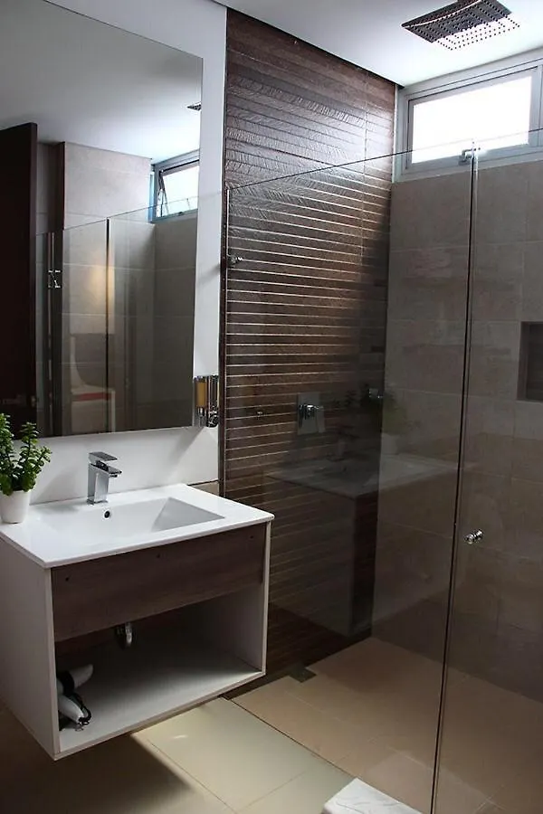 Hotel Loyds Medellin