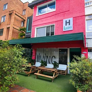 Ostello Living, Medellín