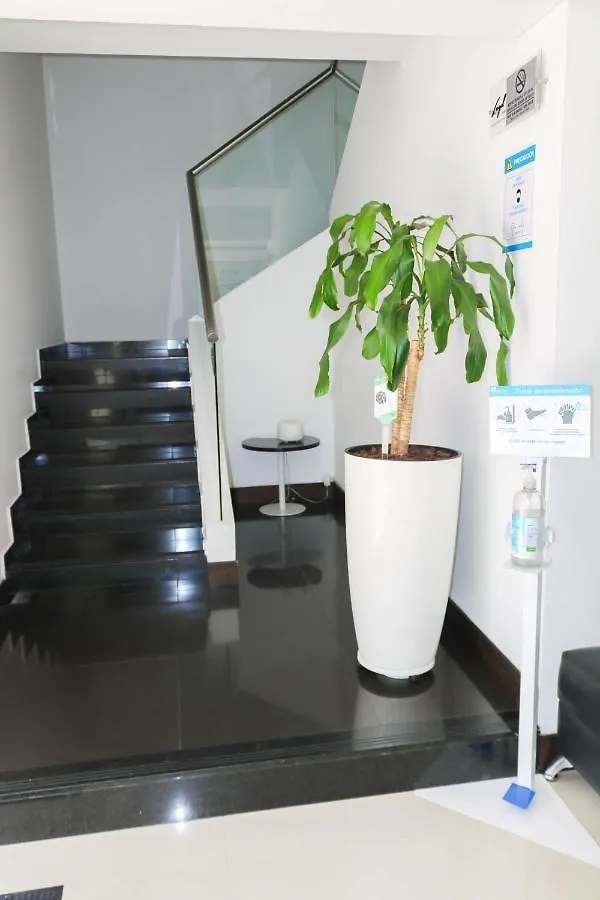 Hotel Loyds Medellin
