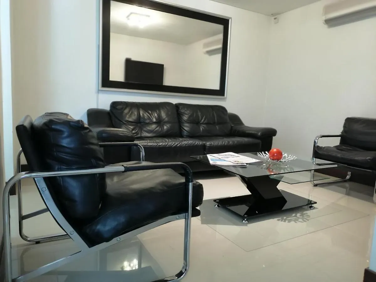 Hotel Loyds Medellin