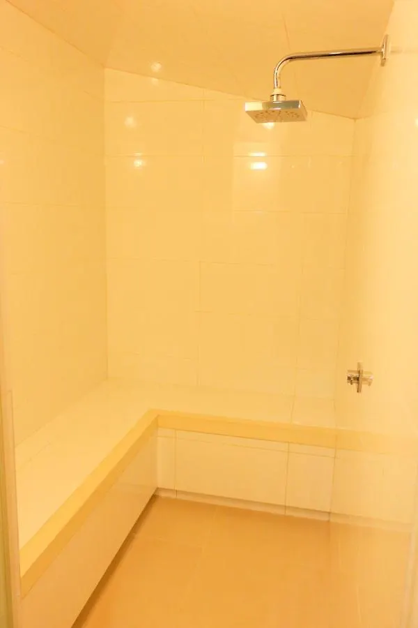 Hotel Loyds Medellin
