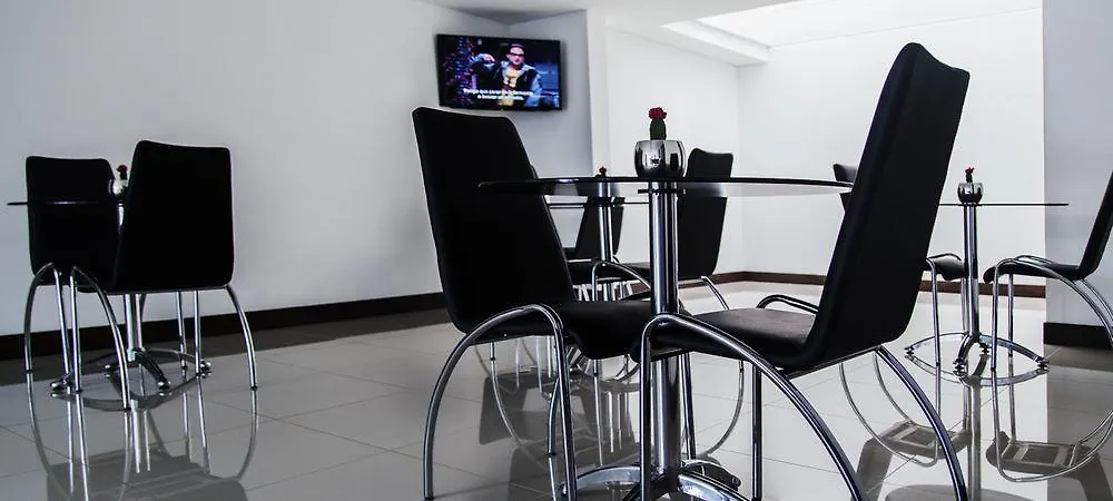 Hotel Loyds Medellin Colombia