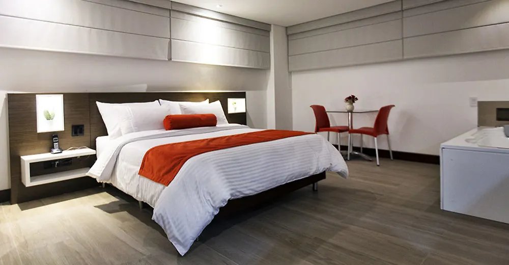 Hotel Loyds Medellin 3*,