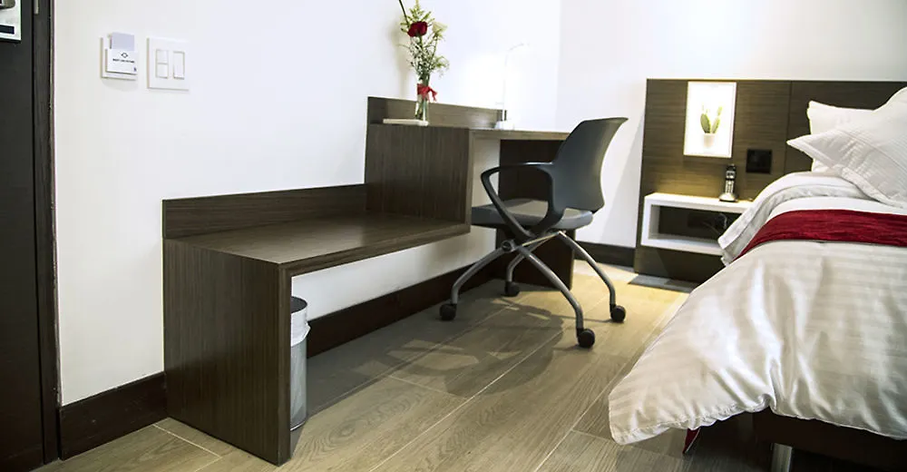 ***  Hotel Loyds Medellin Colombia