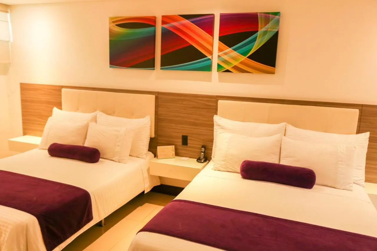 Hotel Loyds Μεντεγίν