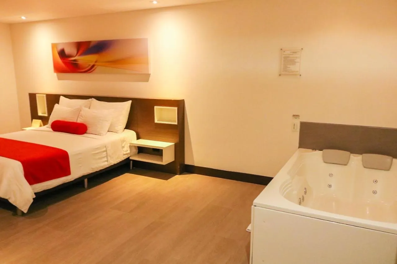 Hotel Loyds Μεντεγίν