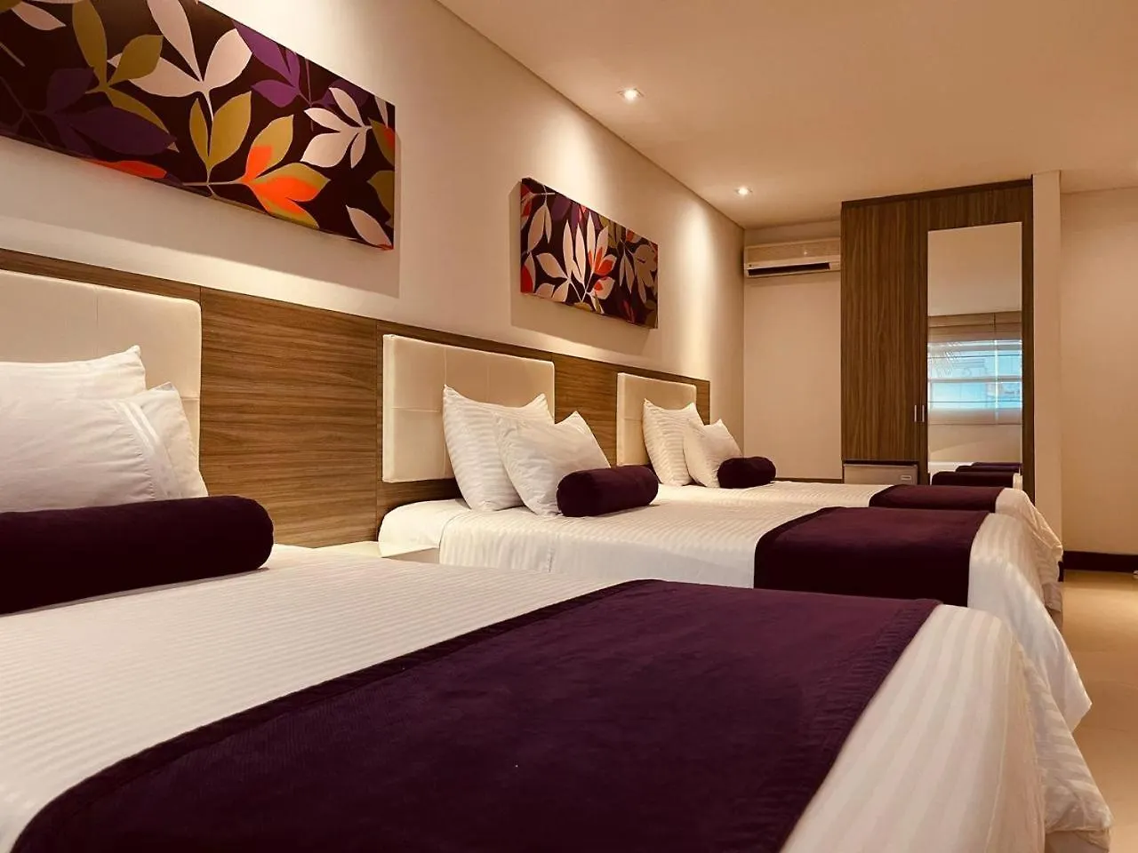 ***  Hotel Loyds Medellín Colombia