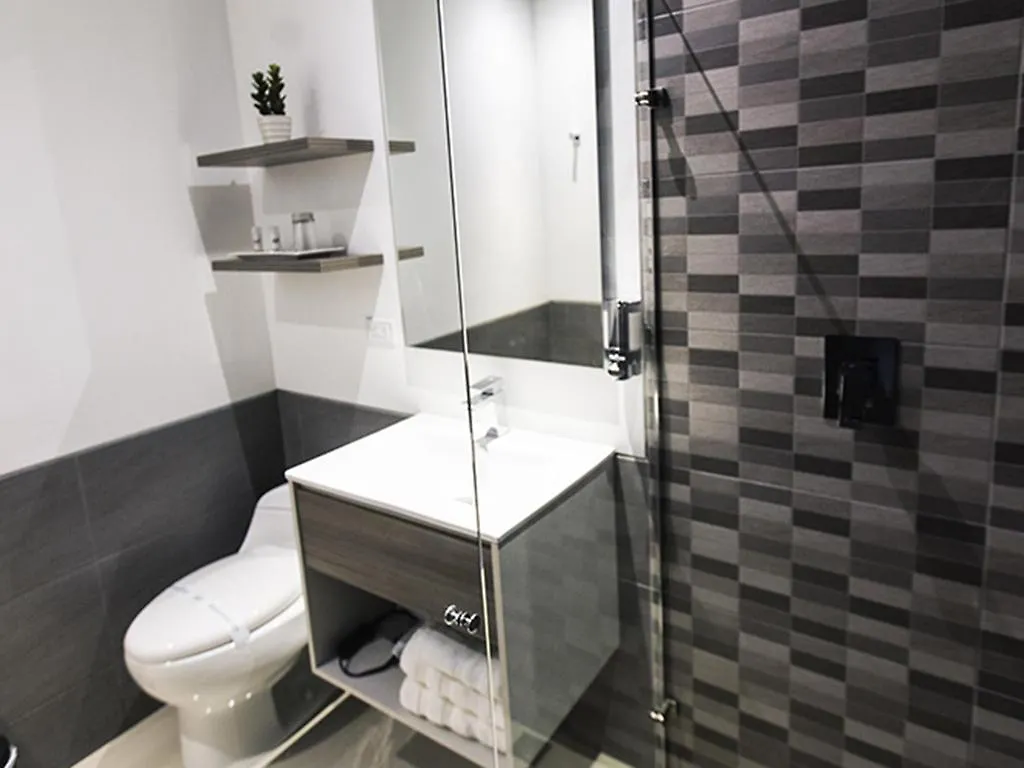 Hotel Loyds Μεντεγίν 3*,